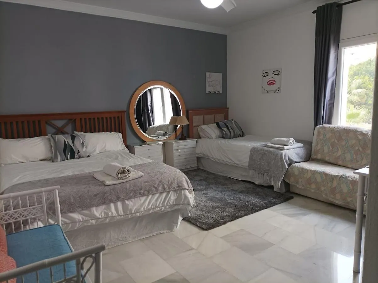 Large 2 Bed Apt Puerto Banus Marina Private Parking Apartment Marbella 0*,  Spain