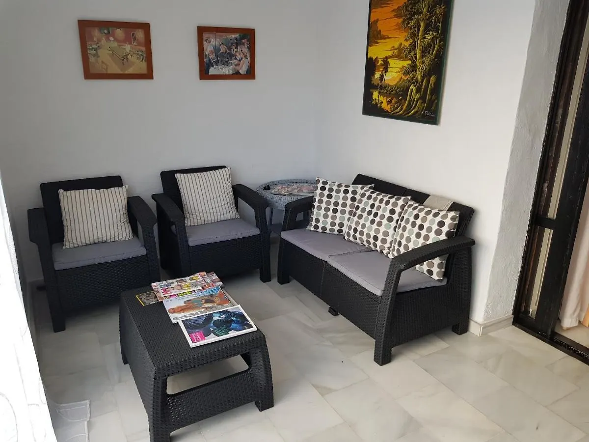 Large 2 Bed Apt Puerto Banus Marina Private Parking Apartment Marbella